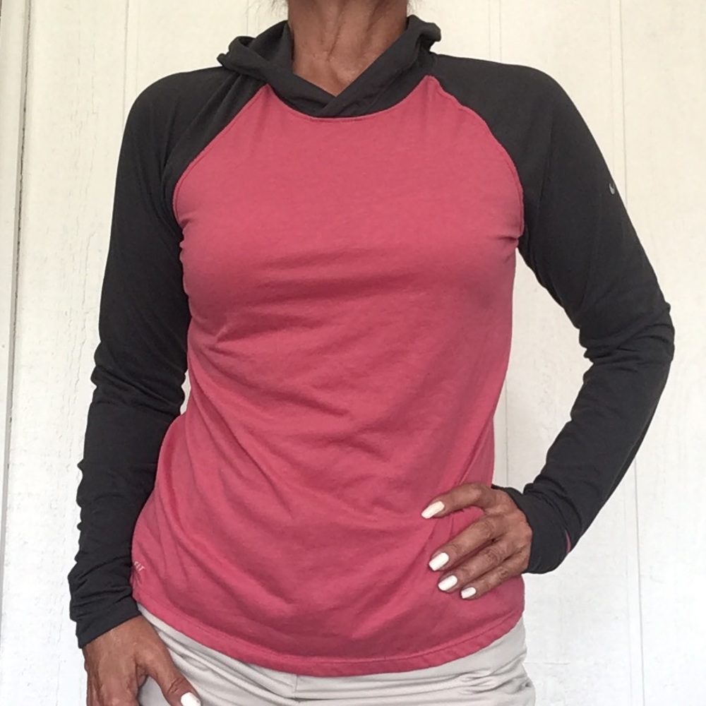 NIKE DRI FIT RUNNING LONG SLEEVE SCUBA HOODIE TOP SIZE MEDIUM